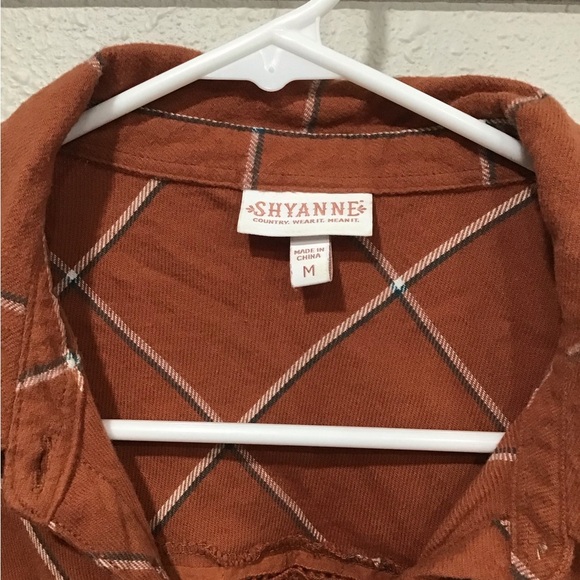 Shyanne Women’s Burnt Orange Plaid Flannel Shirt M Long Sleeve Ladder Lace Trim - Picture 2 of 6